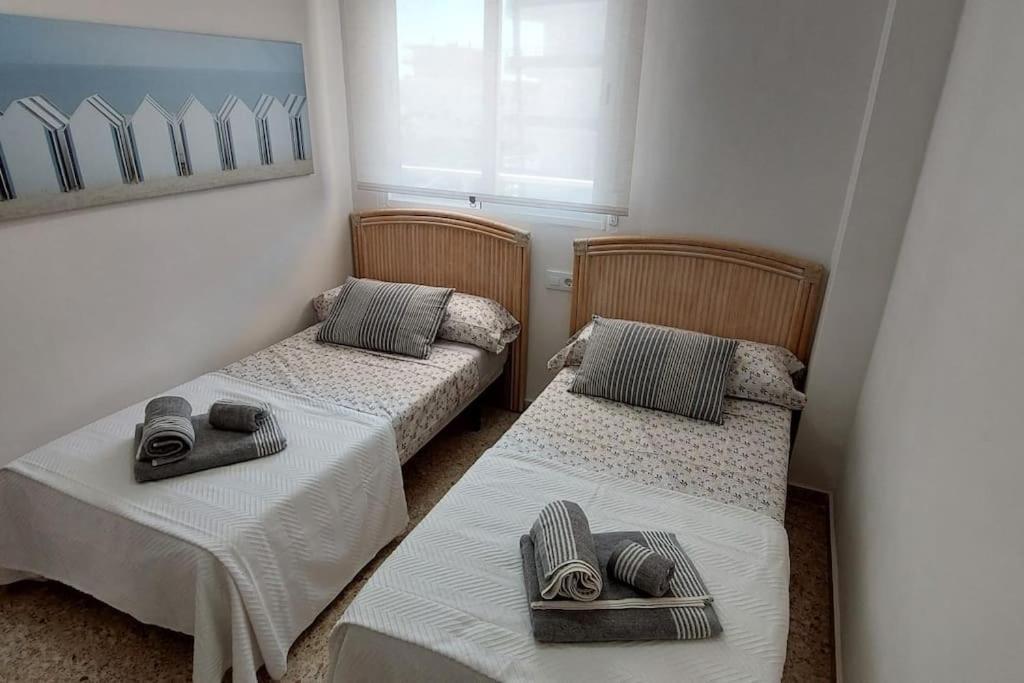 Apartamento Playa Piles -Familias- Ngoại thất bức ảnh